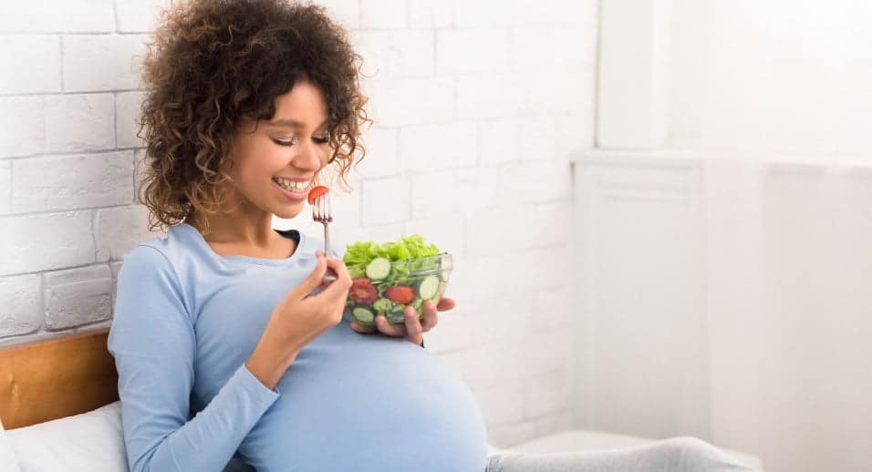 Deficiencias nutricionales en embarazadas, un desafío creciente en dietas modernas